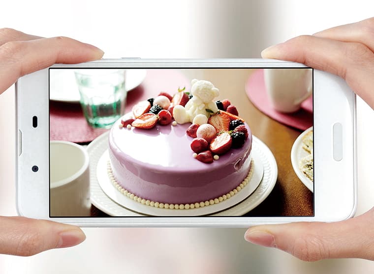 Sharp AQUOS Sense Camera