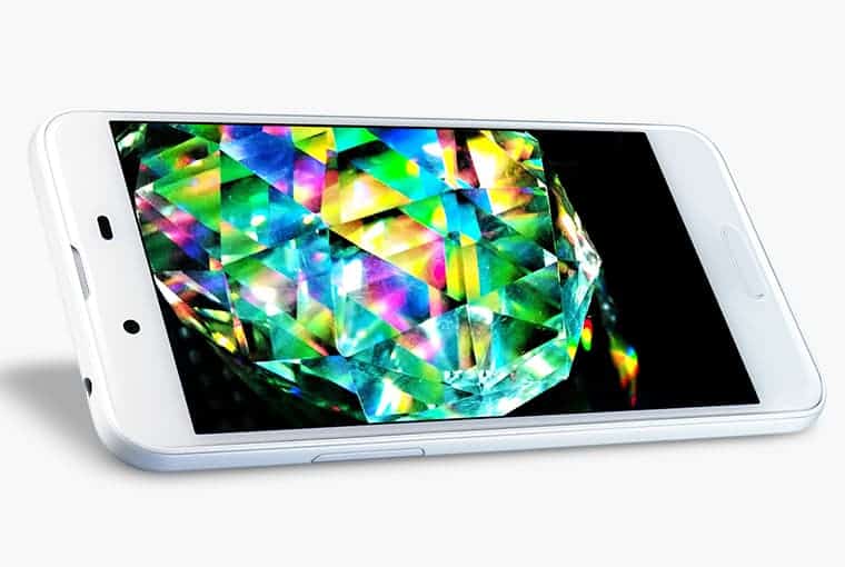 Sharp AQUOS Sense SHV40 Full HD Display